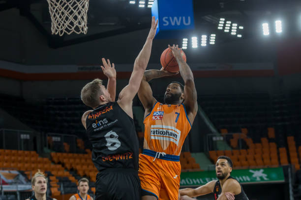 们能否立足 们能否立足